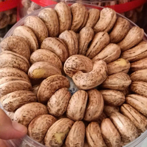 เม็ดมะม่วงหิมพานต์อบเกลือคุณภาพสูงจากเวียดนาม ขนมกรุบกรอบ จำหน่ายส่งออก รับผลิตแบบ OEM ขายส่งจากโรงงาน - Product Image 4