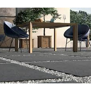 Carreaux de porcelaine pleine masse de qualité supérieure avec motif imprimé pour sols extérieurs dans les écoles, offrant une surface robuste et une longue durée de vie - Product Image 1