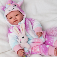 Poupée bébé réaliste Mia Reborn de 17 pouces, tenue licorne, corps en vinyle souple et tissu, prête à être expédiée