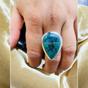Anillo único de plata de ley sólida con crisocola de malaquita de alta calidad, regalo de joyería hecho a mano para ella y él - Product Image 1