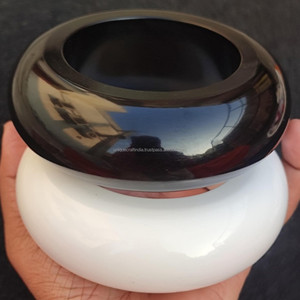 Brazalete de resina con puntos geométricos, joyería artística hecha a mano, pulsera de resina moderna, moda única para mujer, diseñador duradero elegante - Product Image 6