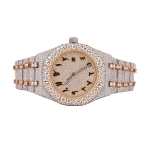 Último diseño con reloj de diamantes de moissanita de calidad superior para hombres y regalos con precio razonable de la India - Product Image 1