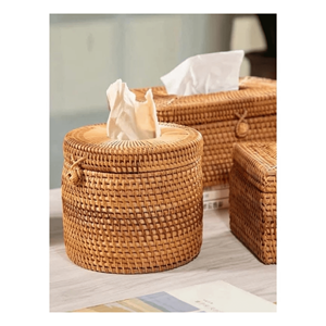 Caja de pañuelos de ratán hecha a mano con material de ratán natural para almacenamiento de pañuelos y decoración de mesa en el hogar, elaborada en Vietnam. - Product Image 1