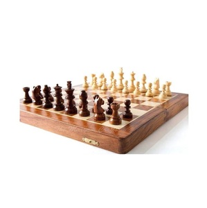 Jeu d'échecs en bois fait main avec plateau pliable, pièces sculptées Staunton, jeu de société de luxe en bois massif, vente en gros de jeux d'échecs en bois - Product Image 1