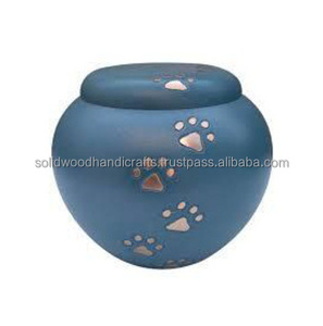 Urnes commémoratives pour animaux de compagnie de crémation en laiton de qualité supérieure Urnes funéraires pour animaux de compagnie Urnes funéraires de haute qualité à bas prix - Product Image 2