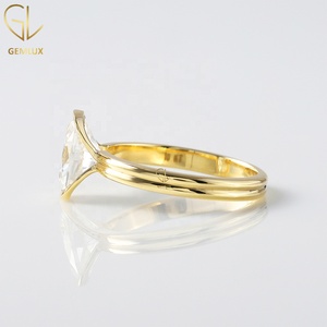 Anillo de compromiso solitario de lujo con media engaste de moissanita de 2.50 CT, corte cojín alargado, en oro macizo de 18K - Product Image 5