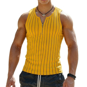 Débardeur Homme à Rayures Verticales Coupe Musclée avec Col Zippé, T-shirt Sans Manches Élégant à Col en V pour l'Été – Prix de Gros - Product Image 6