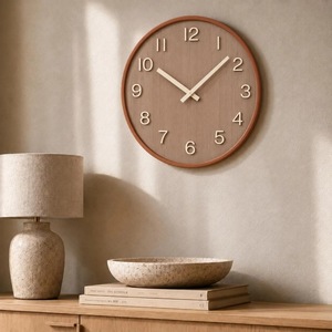 Horloge murale analogique en bois ronde, design minimaliste, silencieuse, décoration de salon - Product Image 3