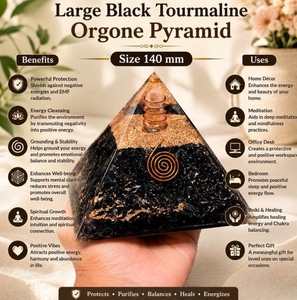 Pyramide d'orgone en tourmaline noire naturelle avec bobine de cuivre et cristal de quartz rose - Product Image 6