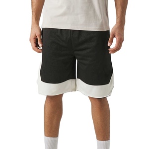 Pantalones cortos deportivos de malla de algodón 100% personalizados para hombre, cierre de cintura elástica, ropa de calle informal bordada ecológica para entrenamiento de gimnasia - Product Image 2
