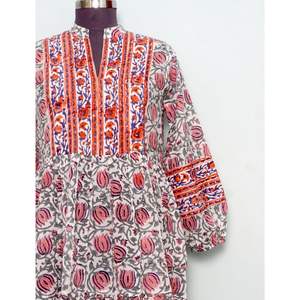 Nuevo Vestido Casual para Mujer con Estampado Artesanal, Manga Abullonada, Cuello en V, Tallas Grandes, Silueta en A, Botones, Largo hasta el Tobillo y Cintura Natural - Product Image 3