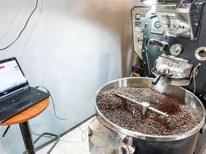 Vietnamese Premium Product New Crop Roasted Blend Arabica Robusta Blended <b>Coffee</b> <b>Beans</b> Strong, Dark <b>Chocolate</b> Flavors - Product Image 6