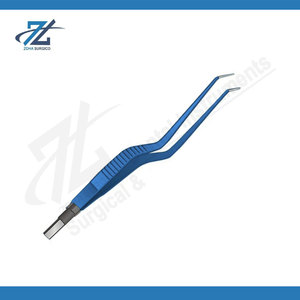 Pinzas Bipolares Anguladas Tipo Bayoneta Europeas Premium, Punta Fina de 0.7mm, Aisladas, Reutilizables, de Acero Inoxidable, Manuales, Certificadas CE, Quirúrgicas - Product Image 3