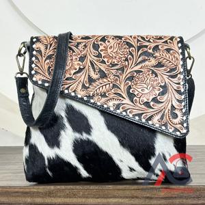 Bolso Bandolera de Cuero Vacuno Occidental Hecho a Mano con Solapa de Cuero Grabado Floral, Nuevo Bolso Mensajero de Cuero Genuino para Mujer - Product Image 1