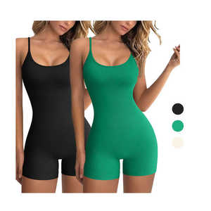Precio al por mayor: Conjuntos de yoga y ropa de gimnasio transpirables para mujer con tirantes finos sin costuras, monos de fitness de talla grande con estampado de guinga. - Product Image 4