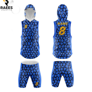 Uniformes de football de qualité supérieure, design personnalisé, respirants, confortables pour 7v7, en vente, fabriqués au Pakistan - Product Image 1