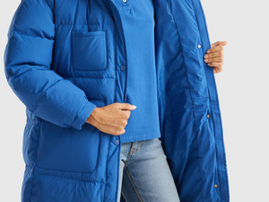 Veste longue matelassée pour femme, haut de gamme, imperméable, isolante, épaisse, à capuche, élégante, pour l'extérieur, de la marque Solid Trader - Product Image 5