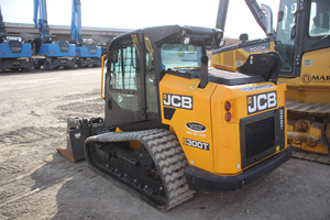 Cargadora Compacta de Dirección Deslizante de 200 Toneladas 2022, Equipo de Construcción de Uso Pesado con Motor y Caja de Cambios - Product Image 2