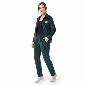 Ensemble de survêtement en velours pour femme, coupe classique, deux pièces, veste zippée intégrale et pantalon assorti, haute qualité, OEM ODM, vente en gros personnalisée - Product Image 4