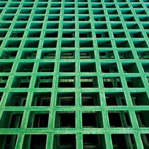 Rejilla de piso de FRP moldeada duradera de veinticinco milímetros de espesor con superficie antideslizante para pisos de pasillos industriales - Product Image 3