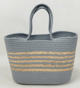 Panier tressé à la main à livraison rapide, panier de rangement naturel, organisateur décoratif tissé pour la décoration intérieure, l'affichage en magasin et les cadeaux - Product Image 3