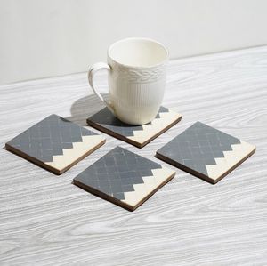 Juego de Posavasos de Resina con Diseño Único, Posavasos de MDF con Incrustaciones de Resina, a un Precio Muy Razonable - Product Image 2