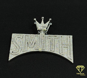 Colgante con letra SMITH personalizado, estilo corona, diamante cultivado en laboratorio, plata de ley 925, cadena de lujo estilo hip hop de Trisha Jewels - Product Image 2
