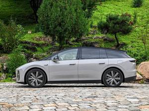 Venta Directa de Fábrica 2025: Li Auto Lixiang, Vehículo Eléctrico 4x4 de 6 Plazas, Nueva Energía - Product Image 5
