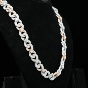 Cadena de Eslabones Cubanos de Lujo con Incrustaciones de Diamantes – Cadena de Joyería Hip Hop Bicolor con Diamantes para Hombres y Mujeres, Collar Cubano de Moissanita/CZ - Product Image 5