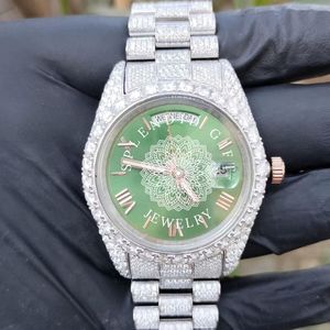 Splendide Montre de Luxe à Diamants 28mm, Mouvement Quartz Analogique ETA, Bracelet Moissanite/Argent, Boîtier en Verre Saphir, Chiffres Romains - Product Image 1