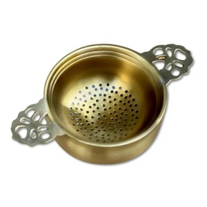 Highest Quality Gold Metal Tea Strainer With Floral Handles Durable Colander For Loose Leaf Brewing Kitchen Tool - Product Image 1