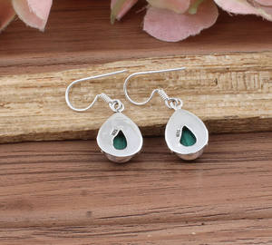 Boucles d'oreilles pendantes en argent sterling 925 faites à la main, malachite, pierre précieuse verte naturelle, estampillées, artisanales, luxe, vente en gros - Product Image 4