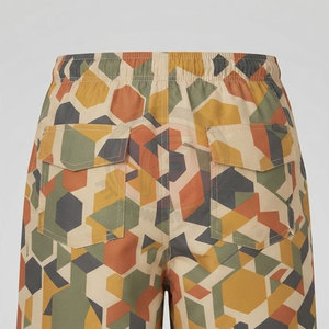 Shorts de sport personnalisés pour équipes, en toile unie décontractée, avec impression numérique par sublimation et logo personnalisé pour l'entraînement de football - Product Image 5