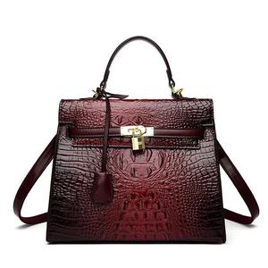 Wholesale Alligator Pattern Luxury Women's Handbag Bags Stylish <b>Tote</b> Purses Single Strap Chain Decoration <b>Zip</b> Closure Water - Product Image 2