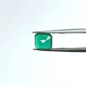 Esmeralda Octogonal Verde de 2.20 Quilates de Zambia, Gema Suelta - Product Image 5