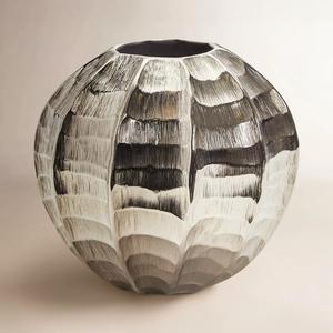 Vase de table en métal moderne pour la décoration de la maison de luxe, porte-fleurs élégant pour le salon, le bureau et les hôtels - Product Image 6