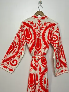 Veste longue en coton brodé Suzani pour femmes, style bohème chic, travail au fil floral, manches longues, style ethnique, vêtements d'extérieur pour l'hiver - Product Image 6