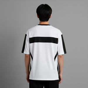 Camiseta Blanca de Manga Corta para Hombre con Ribete en Contraste Negro, Cuello Redondo, Corte Casual, Diseño con Letras Impresas, Tejido de Punto Oversize - Product Image 6