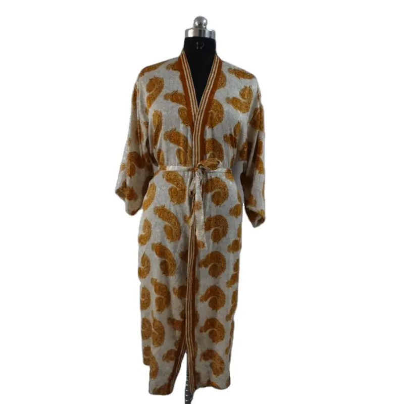 Ropa de dormir de ciclo alto indio, Kimono de seda Vintage de color Beige, estilo Floral, albornoz hasta la rodilla, Maxi, hecho a mano