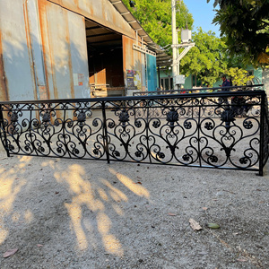 Modern Balcony Railing Custom Iron Balcony Railings Stylish Outdoor Balcony Protection with Powder Coated Durable Finish - Product Image 6