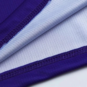 Conjunto de Baloncesto de Secado Rápido Talent Sports |   Poliéster Premium 100% |   Uniformes de Verano Clásicos Personalizados con Logotipo de Equipo - Product Image 3