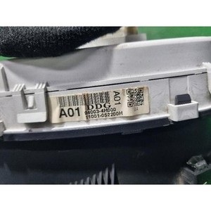 ชุดหน้าปัดเรือนไมล์มือสอง H-1 รุ่น 940034H000 - Product Image 3