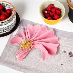 Porte-serviettes en perles florales fait main de luxe pour mariage, Noël, banquet et décoration intérieure - Product Image 2