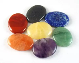 Piedra de Fluorita Natural Ovalada para Palma de la Mano, Cabujón de Cristal Pulido para Lectura de Palmas, Decoración y Regalo - Product Image 1