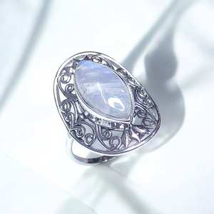 แหวนเงินแท้ 925 ประดับมูนสโตนเทอร์ควอยซ์และลาบราดอไรต์ ดีไซน์ทำมือ แหวนพลอย ราคาขายส่ง - Product Image 3