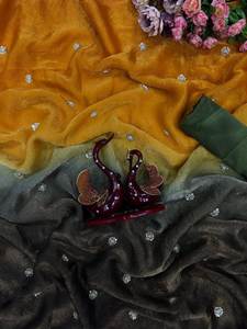 Sari en satin fantaisie de qualité supérieure avec rembourrage, orné de broderies et de sequins, bordure en dentelle et pièce de chemisier en soie Banglori de créateur - Product Image 6