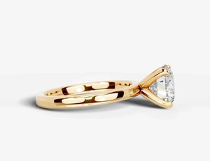 Anillo de Moissanita Tallada en Plata de Ley 925 Bañada en Oro, Lujoso Anillo de Compromiso, Boda, Promesa, Joyería de Regalo para Ella - Product Image 2