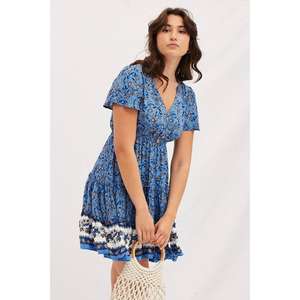 Vestido corto bohemio con estampado floral y cuello en V para mujer, vestido informal de verano para la playa - Product Image 1