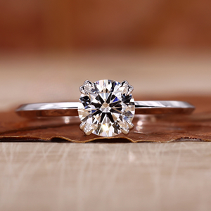 Bague de fiançailles classique en diamant rond de 1,50 carat, solitaire, argent, certifiée IGI, minimaliste, pour femme, pour un anniversaire de mariage - Product Image 4