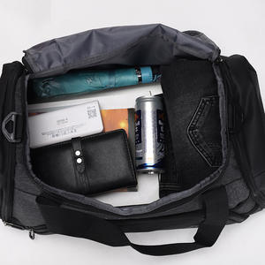 Sacs de sport de voyage légers en Oxford avec logo personnalisé et fermeture éclair pour hommes et femmes, prix de gros - Product Image 4